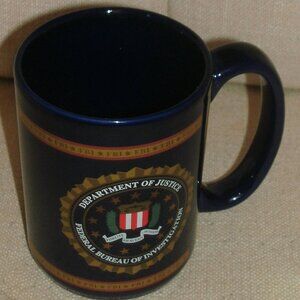 ~~ Collectible FBI HERALDRY Blue & Gold 16oz Coffee Mug Department of Justice ~~